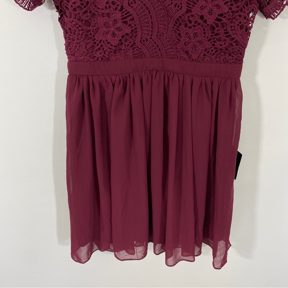 Lulus NWT Angel in Disguise Burgundy Lace Skater‎ Dress fit Flare Pleated - Picture 5 of 11